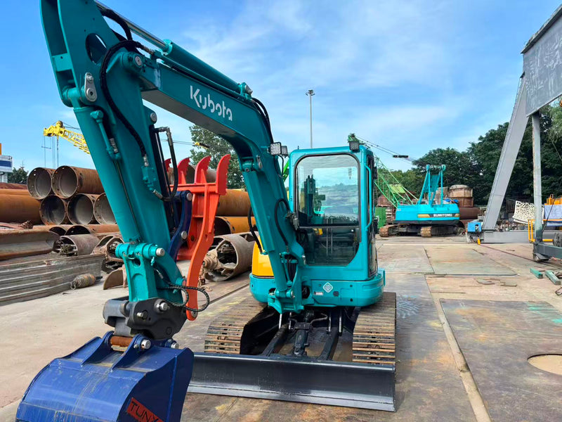 Kubota U50