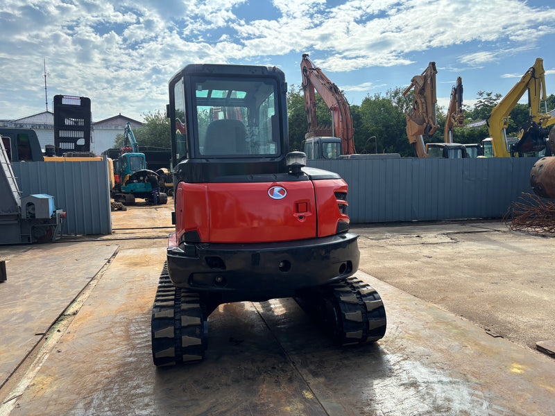 Kubota KX057-4