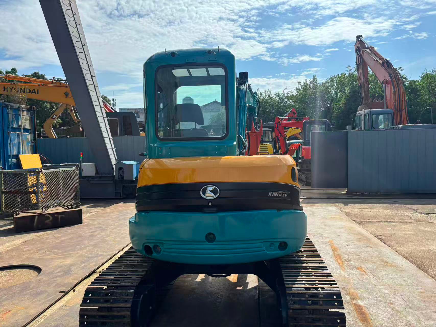 Kubota U50