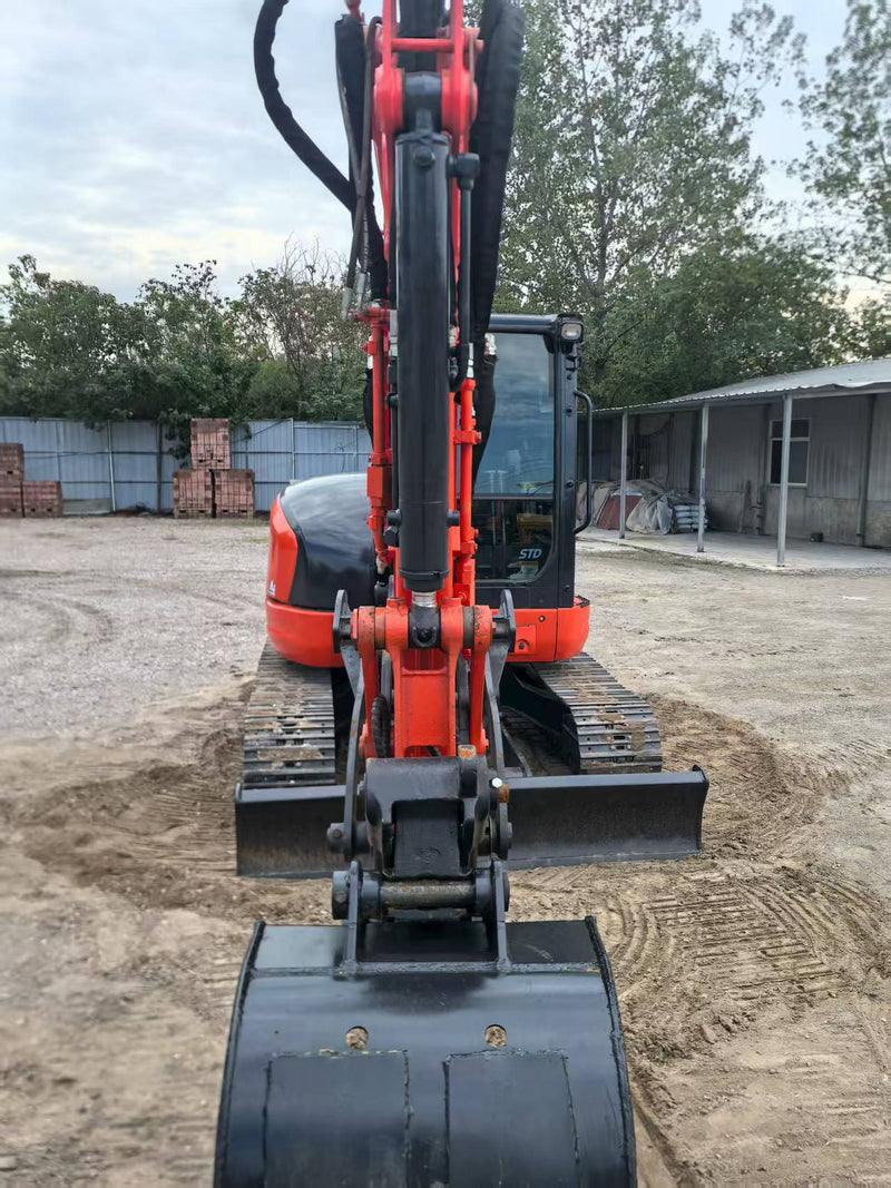 2021 Kubota KX057-4