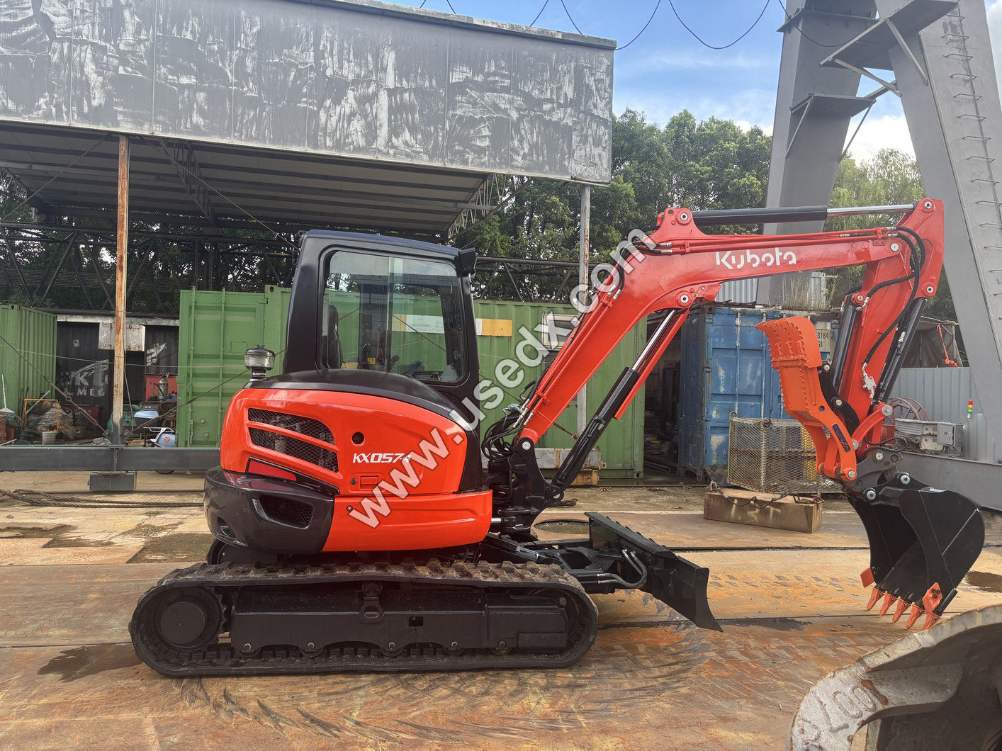 2023 Kubota KX057 -Rubber tracks, six-way dozer blade