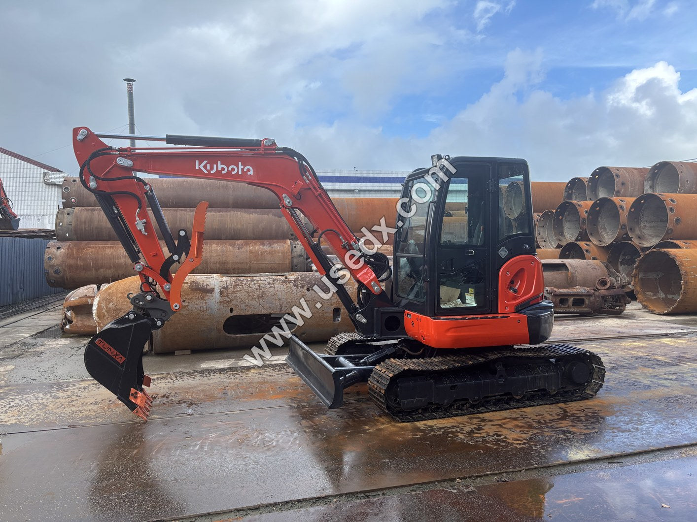 Kubota U55-4